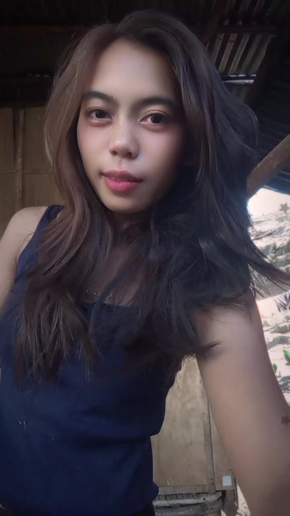 @Ave Q