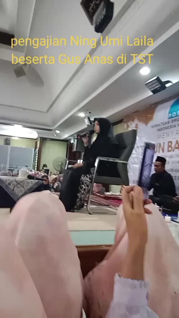 @dwi Anggraeni