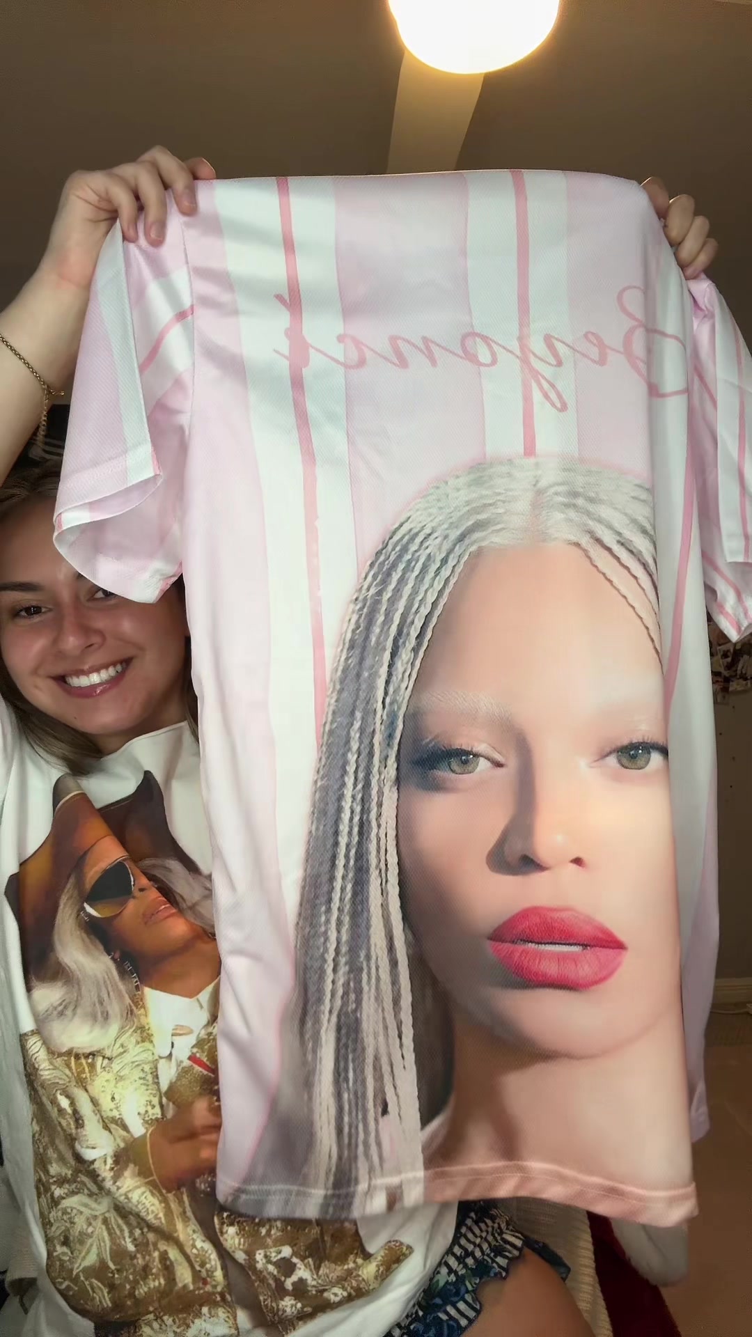 @Claireyoncé 🐝