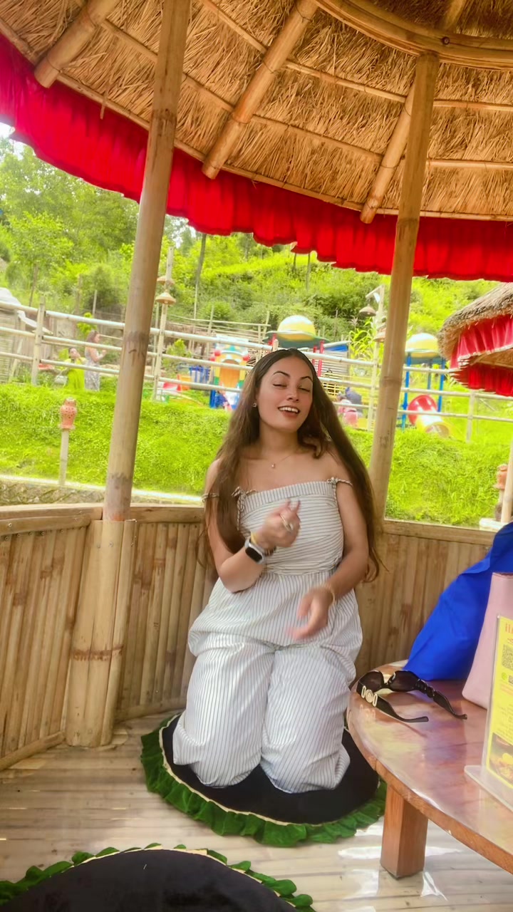 @Miss_Bhandari🇳🇵