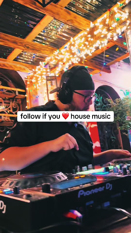 @TURN IT DOWN 💜 DJ & Producer