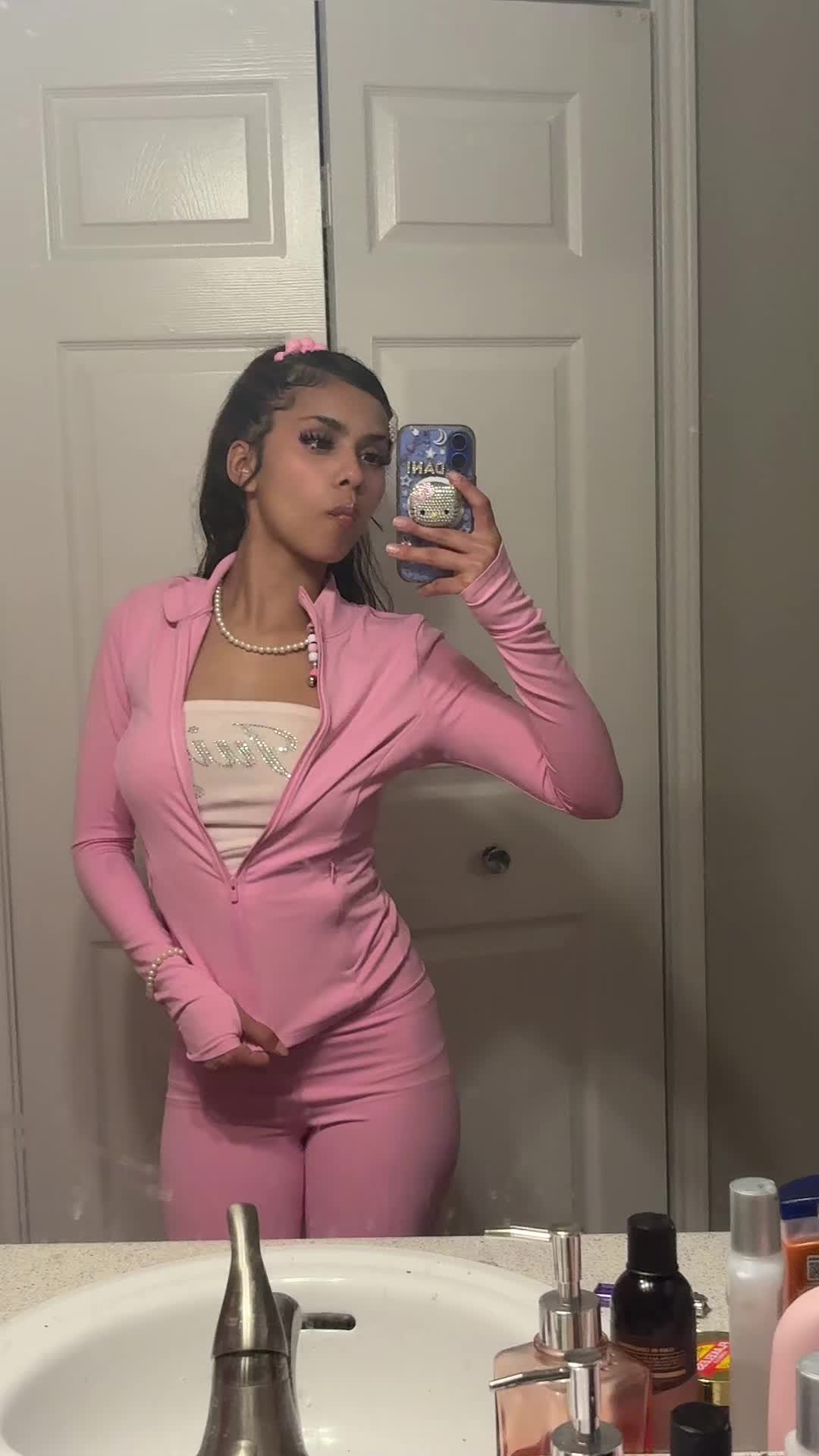 @Dani🌺