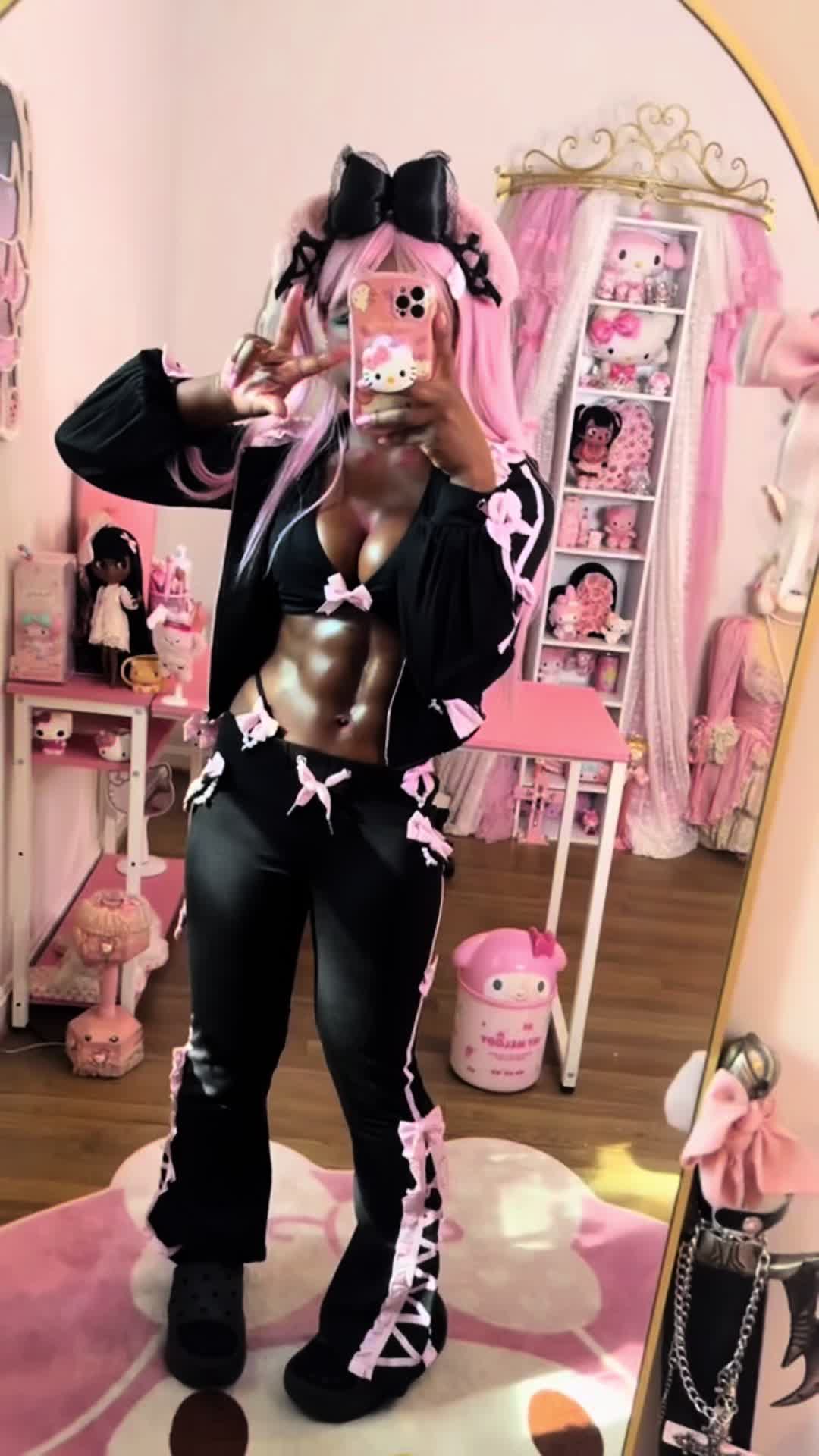 @insta:kittenholic