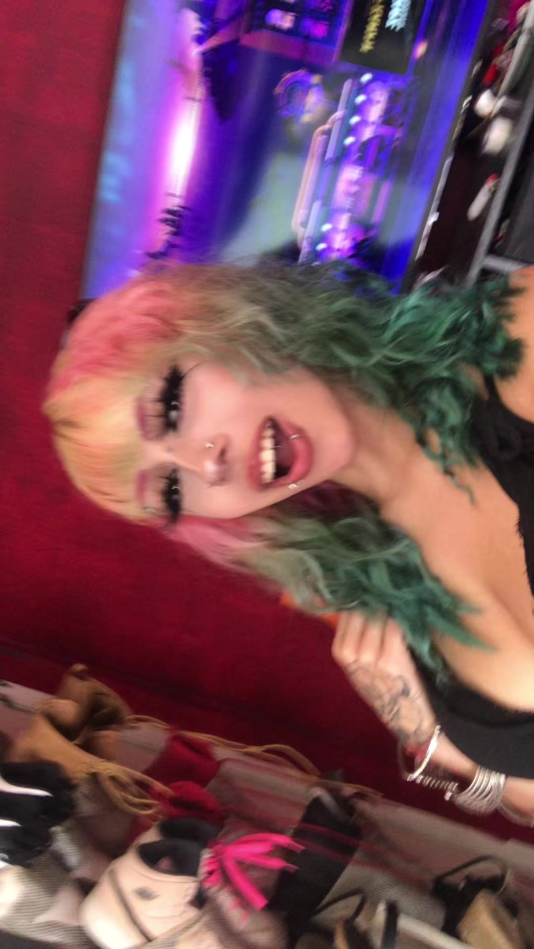 @Jessalyn