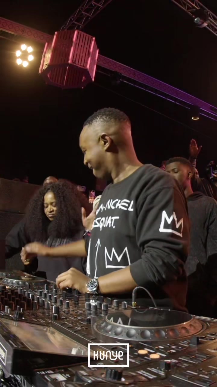 @Shimza