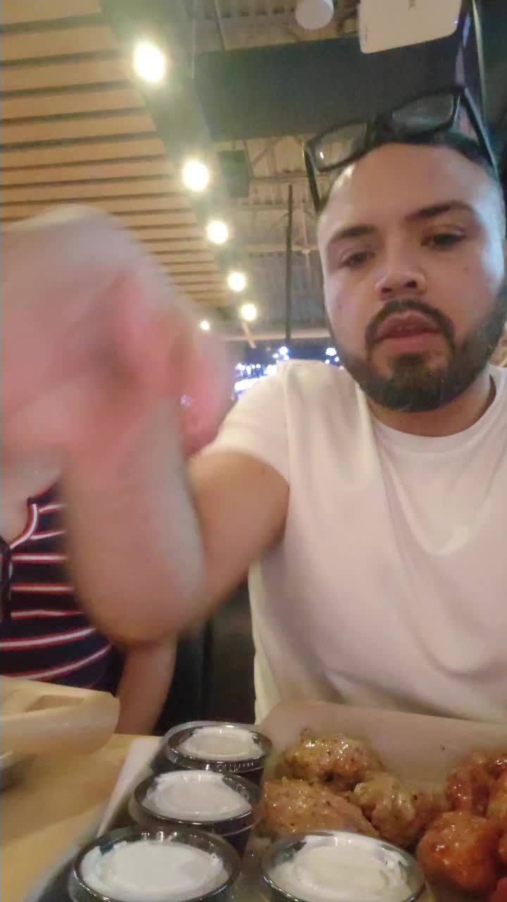 @LAyG