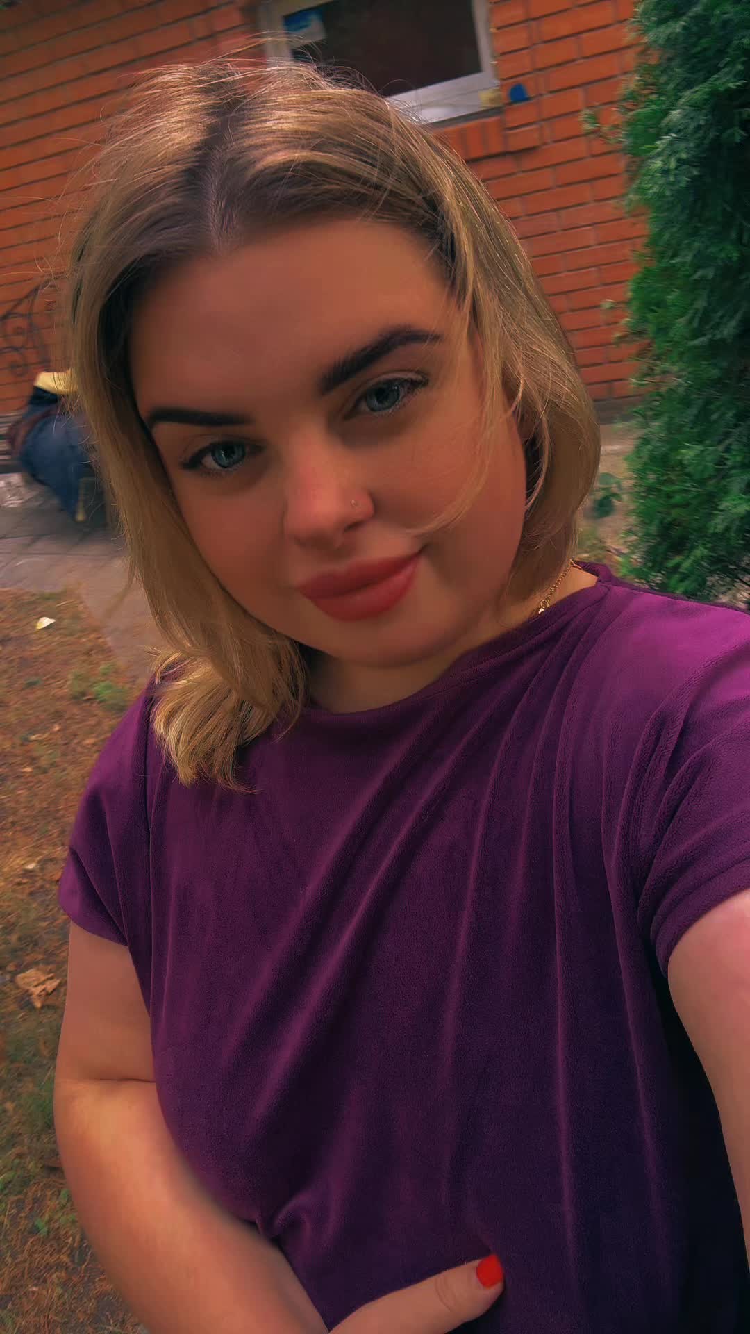 @Janysska27