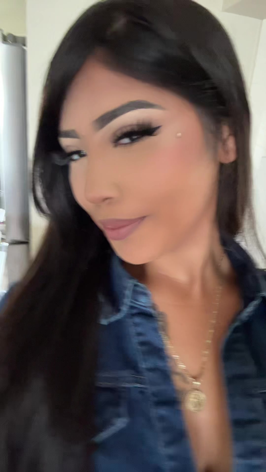 @y