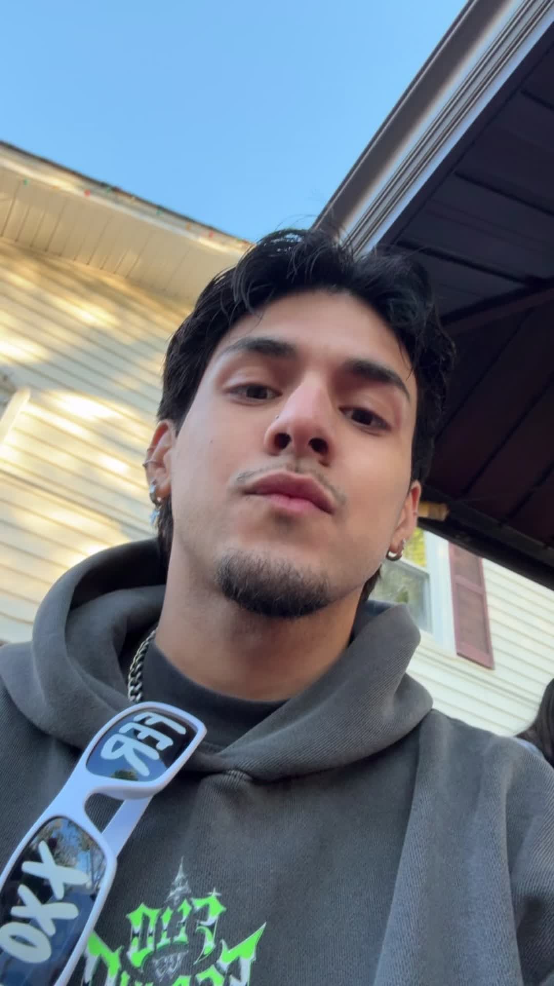 @Alex.