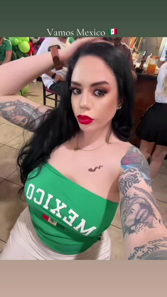 @KIARA💋💄