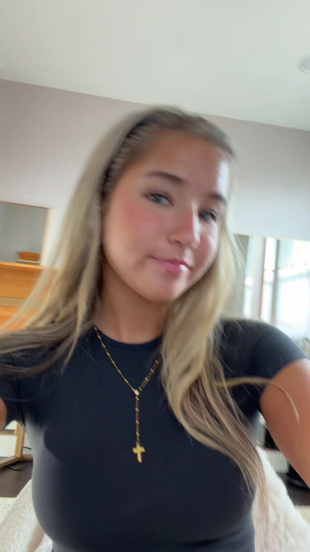@eliana rie