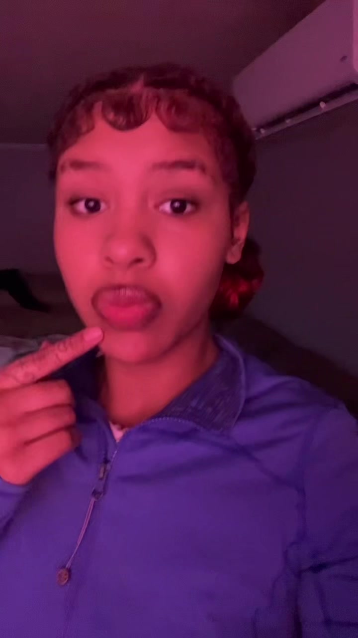 @ayanna_.rae