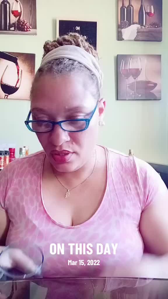 @Lisa FineasWine W