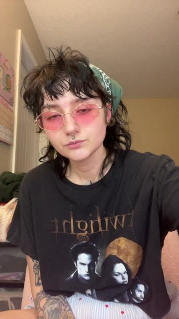@phantom priestess 🐦&zwj;⬛
