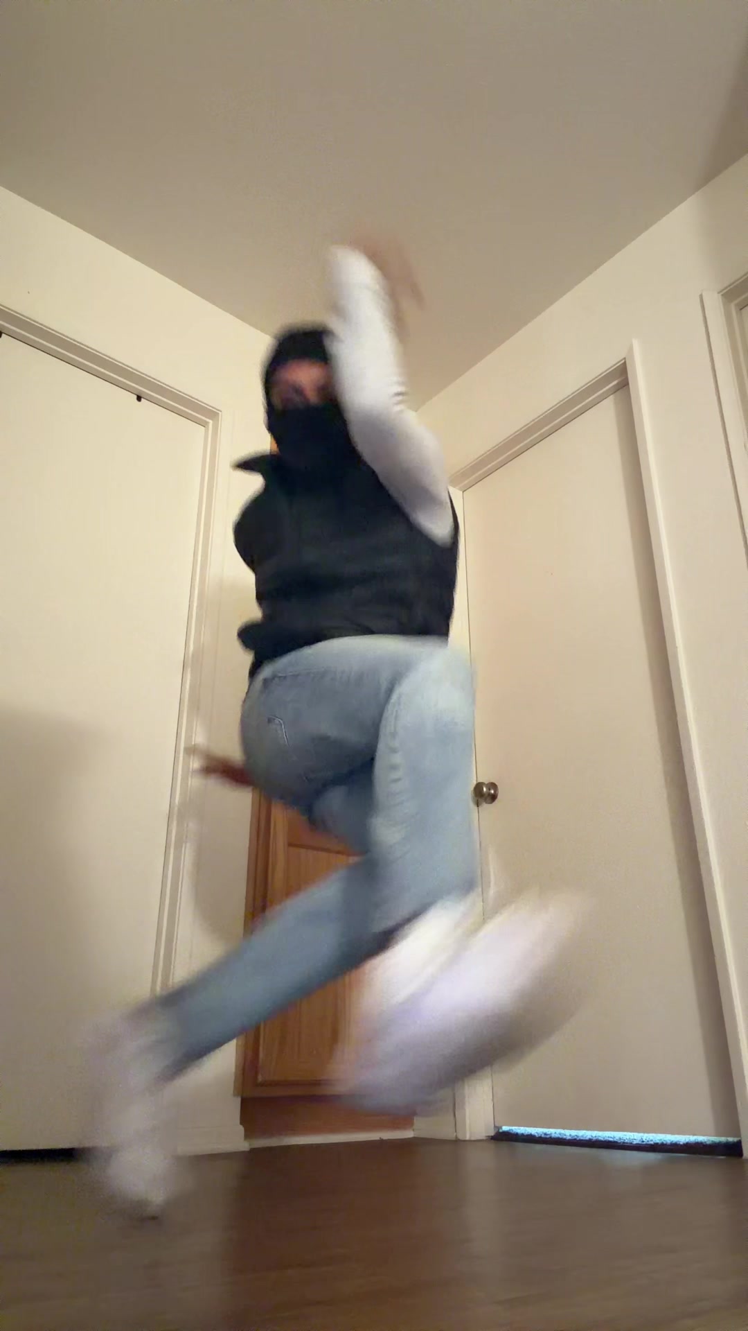 @️brodeez 