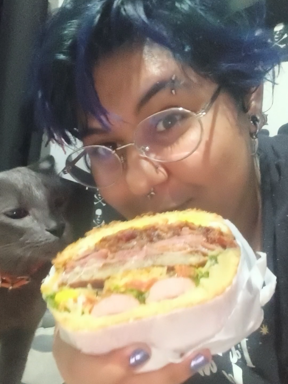@Emo_Rara