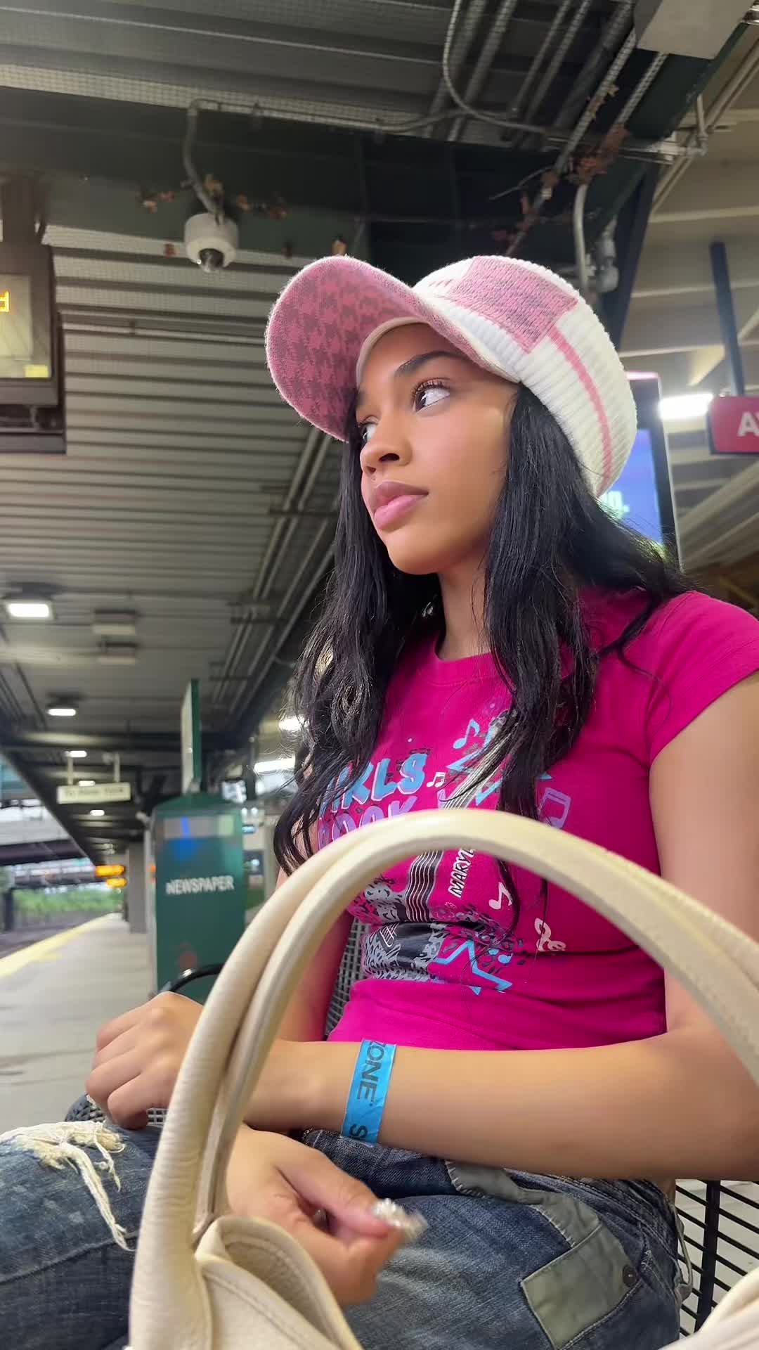 @Jadoki
