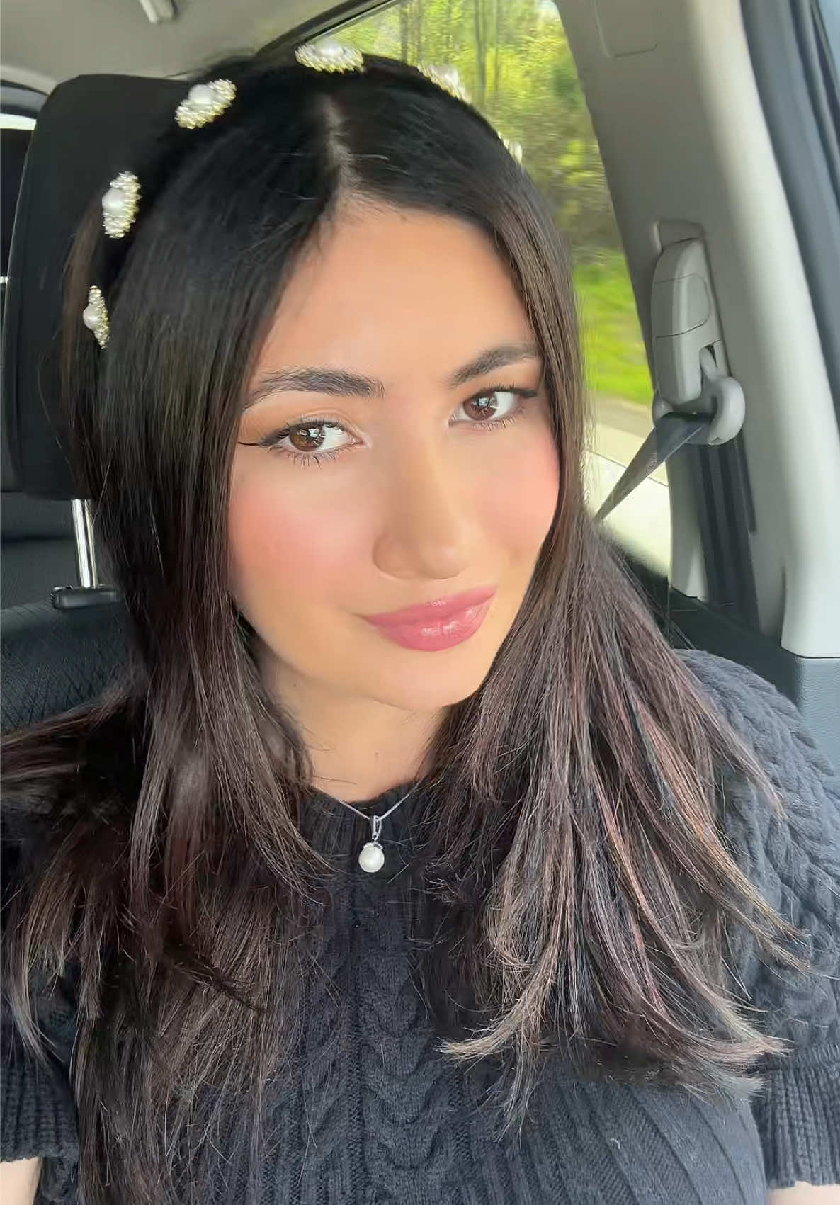 @lvrgrlari