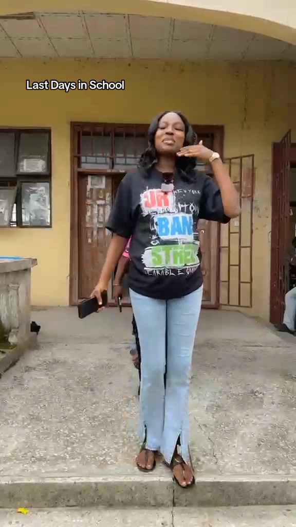 @favouroyiborume