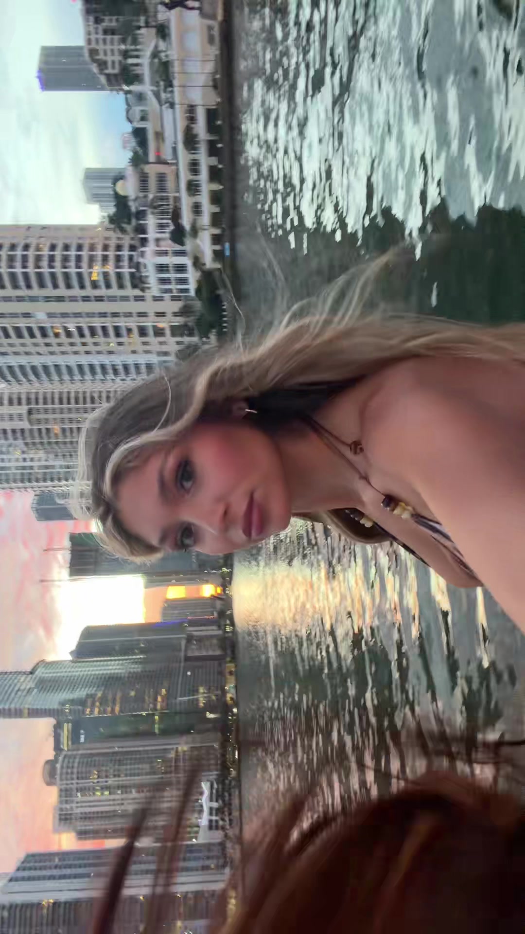 @renataaa