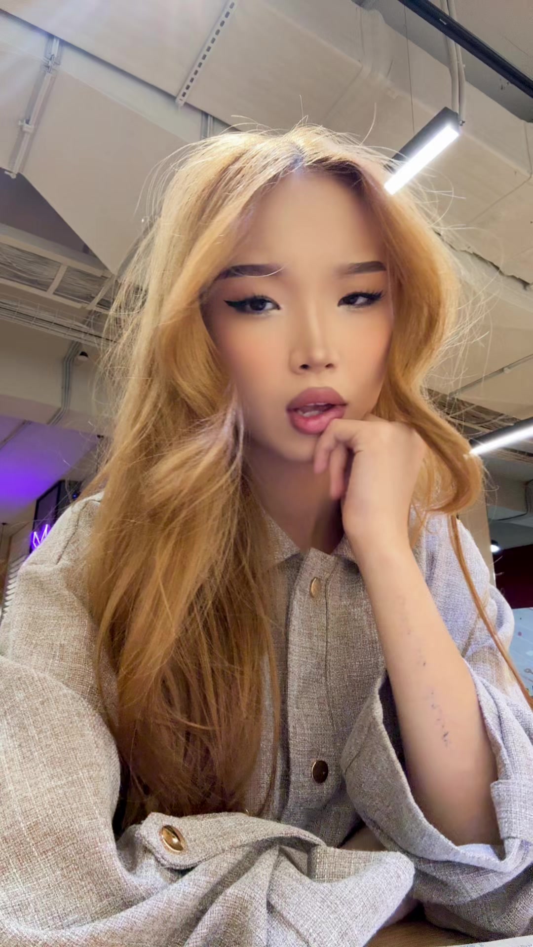 @томи братан🧔🏻♀️