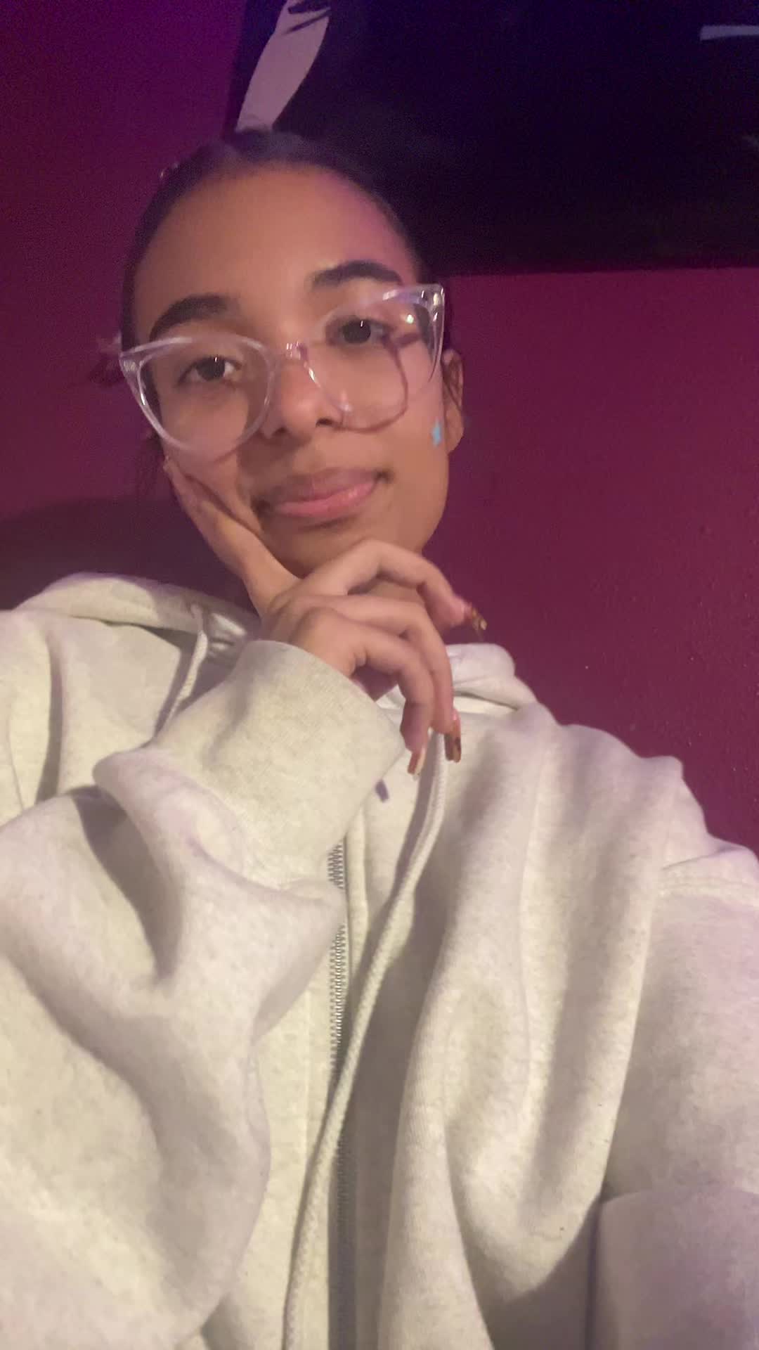 @🧟♀️