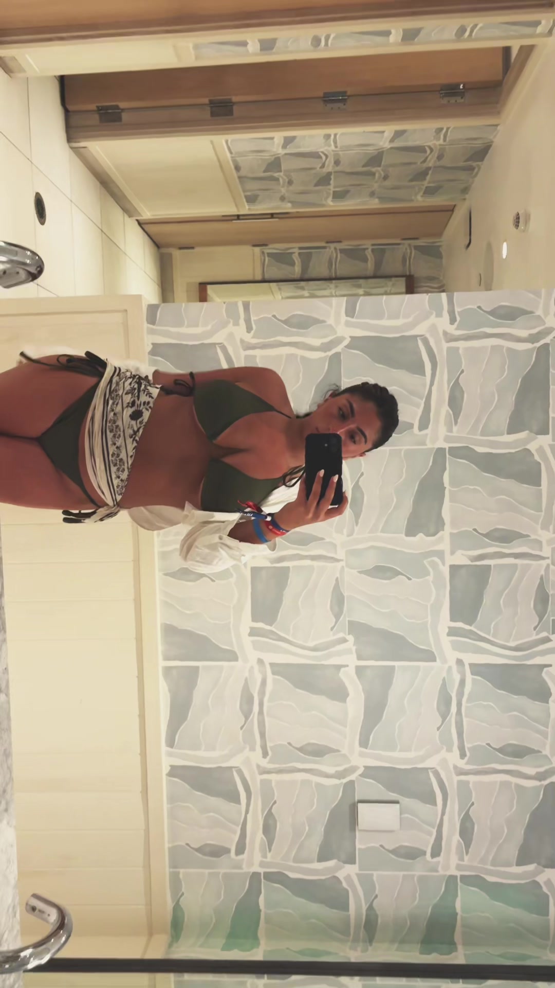 @Islaaaaaaa