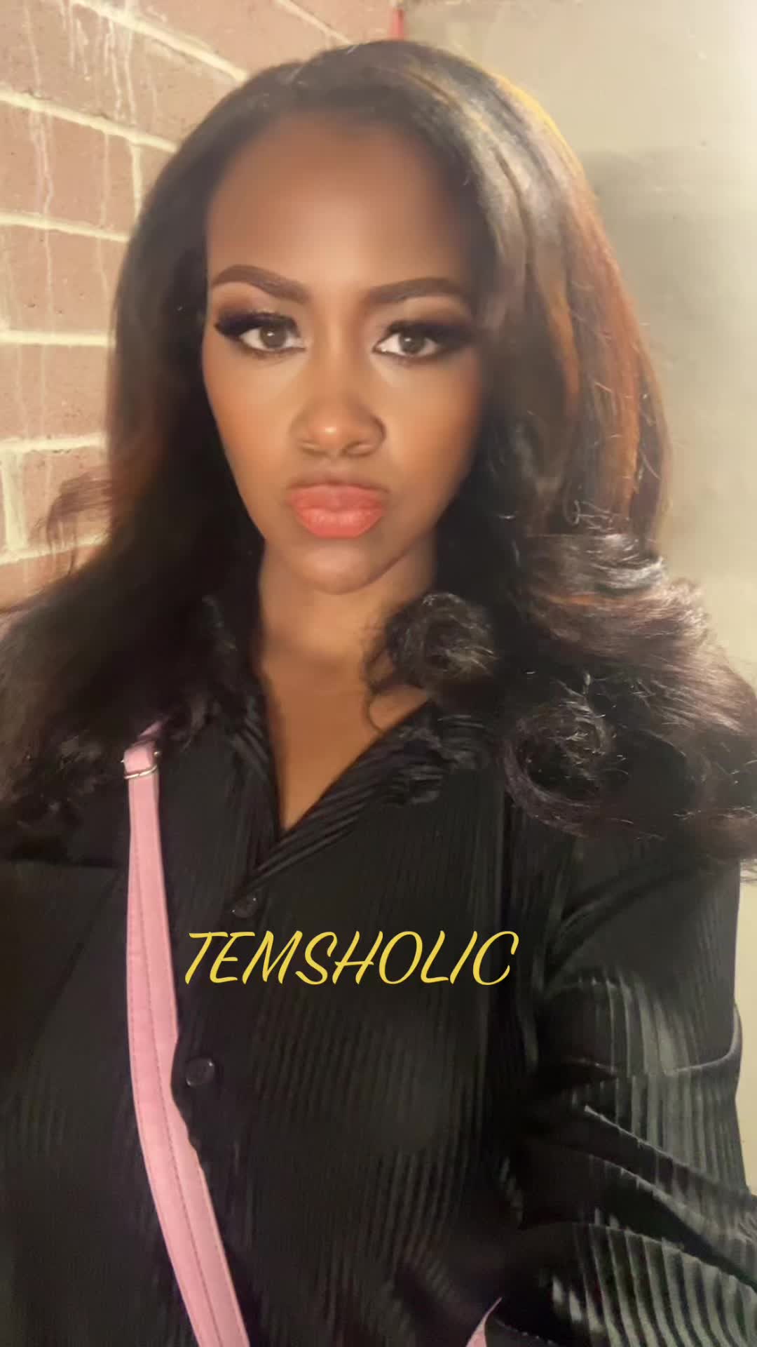 @johnniemariemonroe