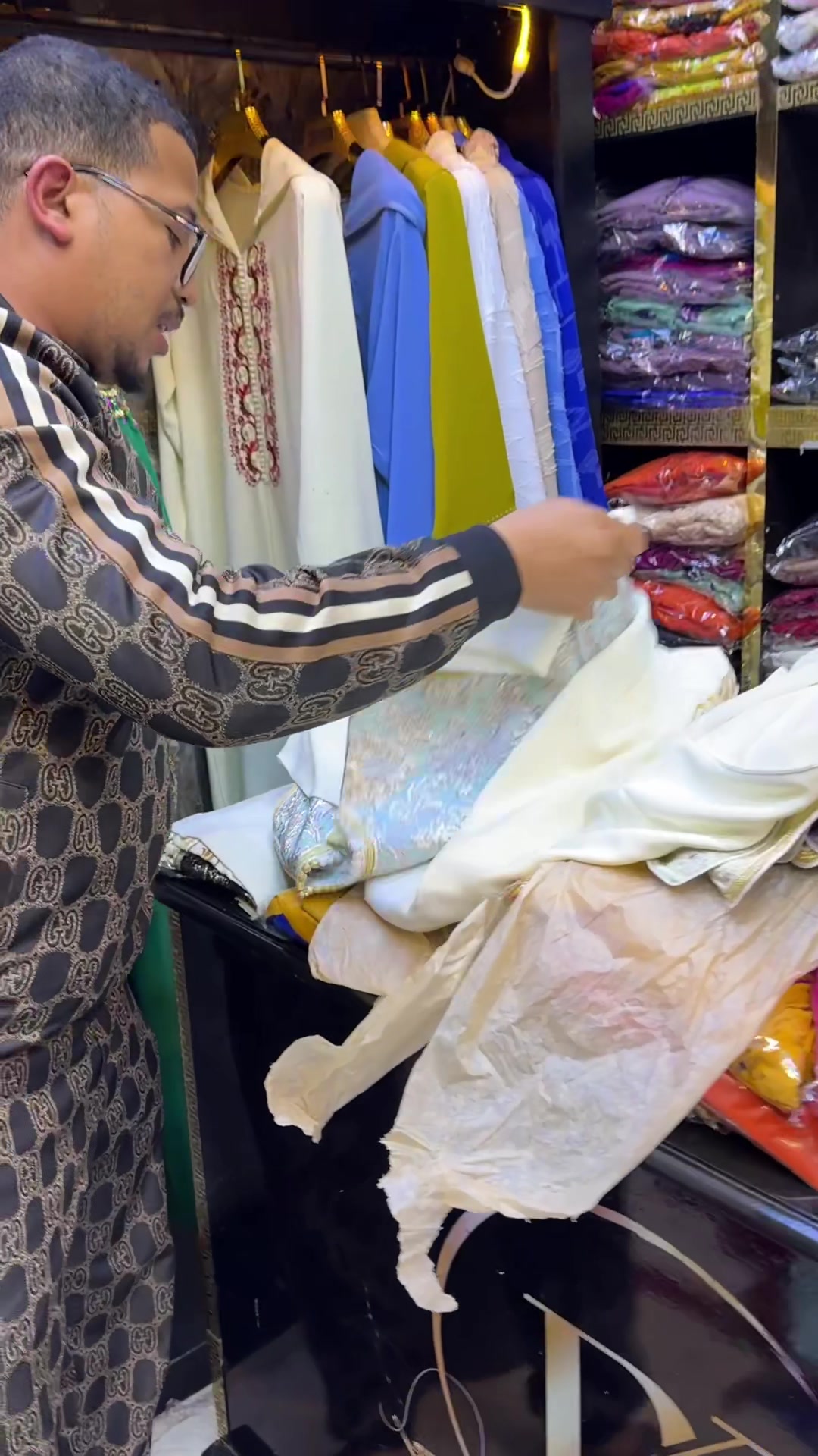 @Ghani kaftan