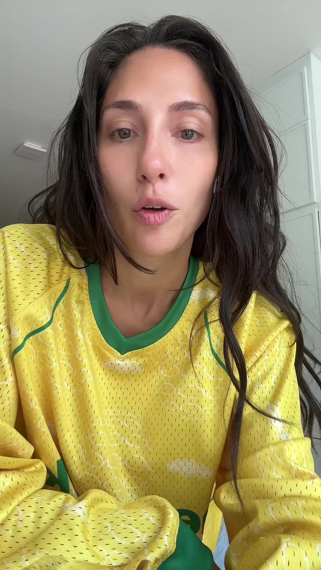 @hellotefi