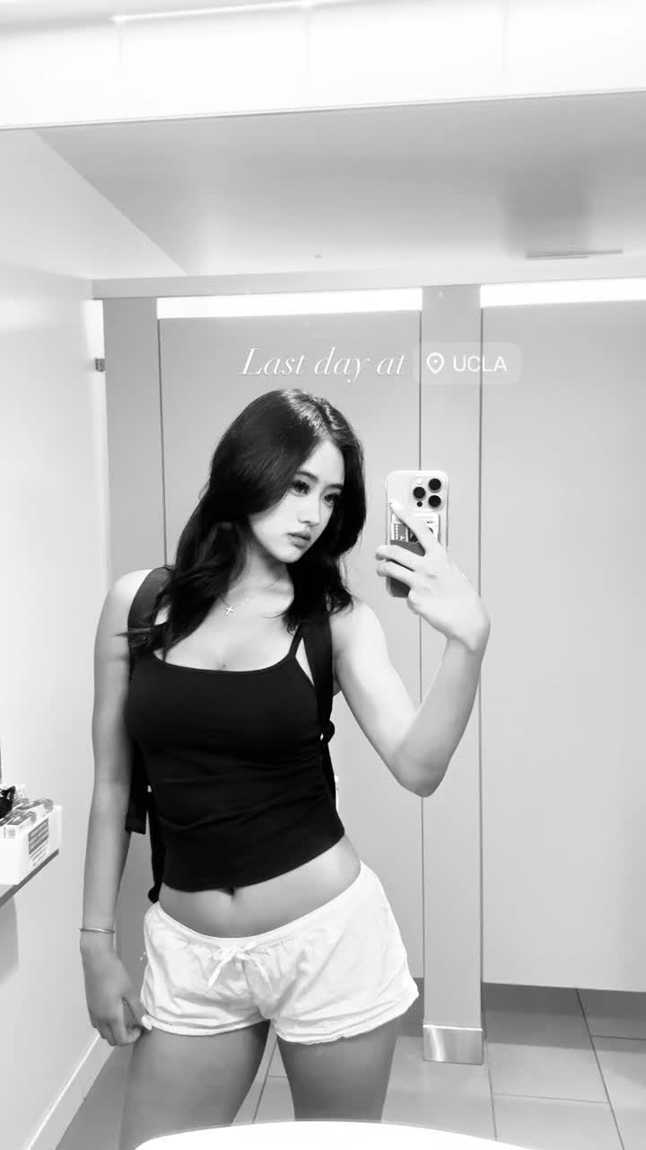 @2stephaniez1