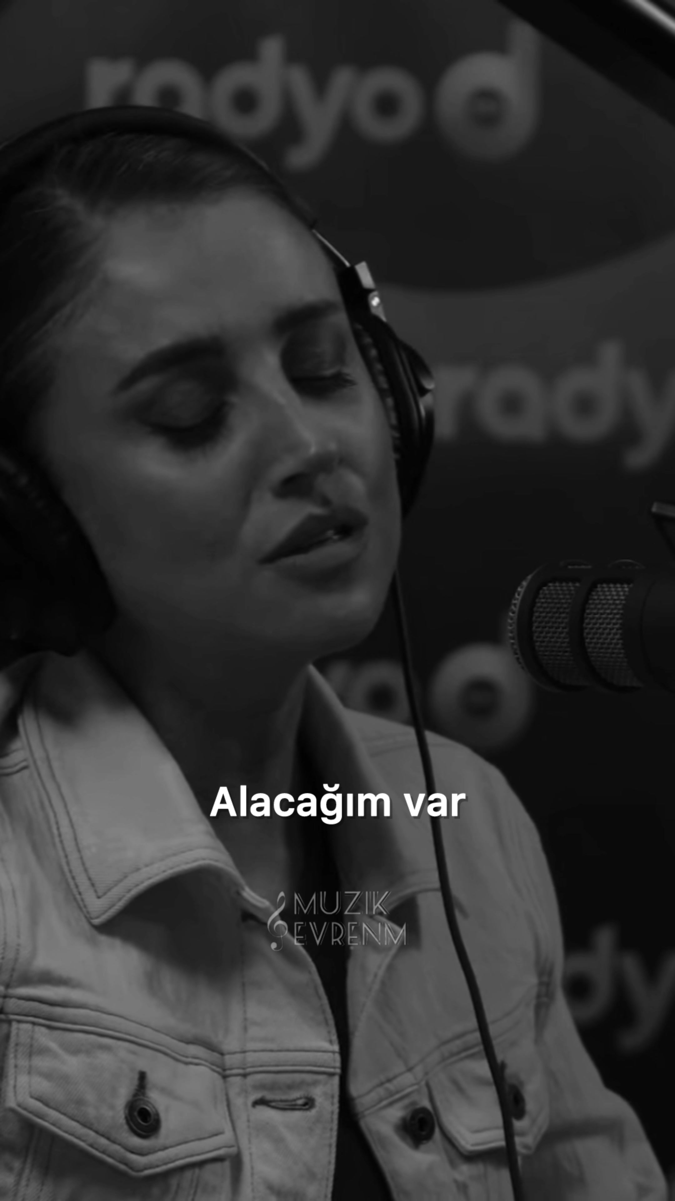 @M&uuml;zik Evrenim