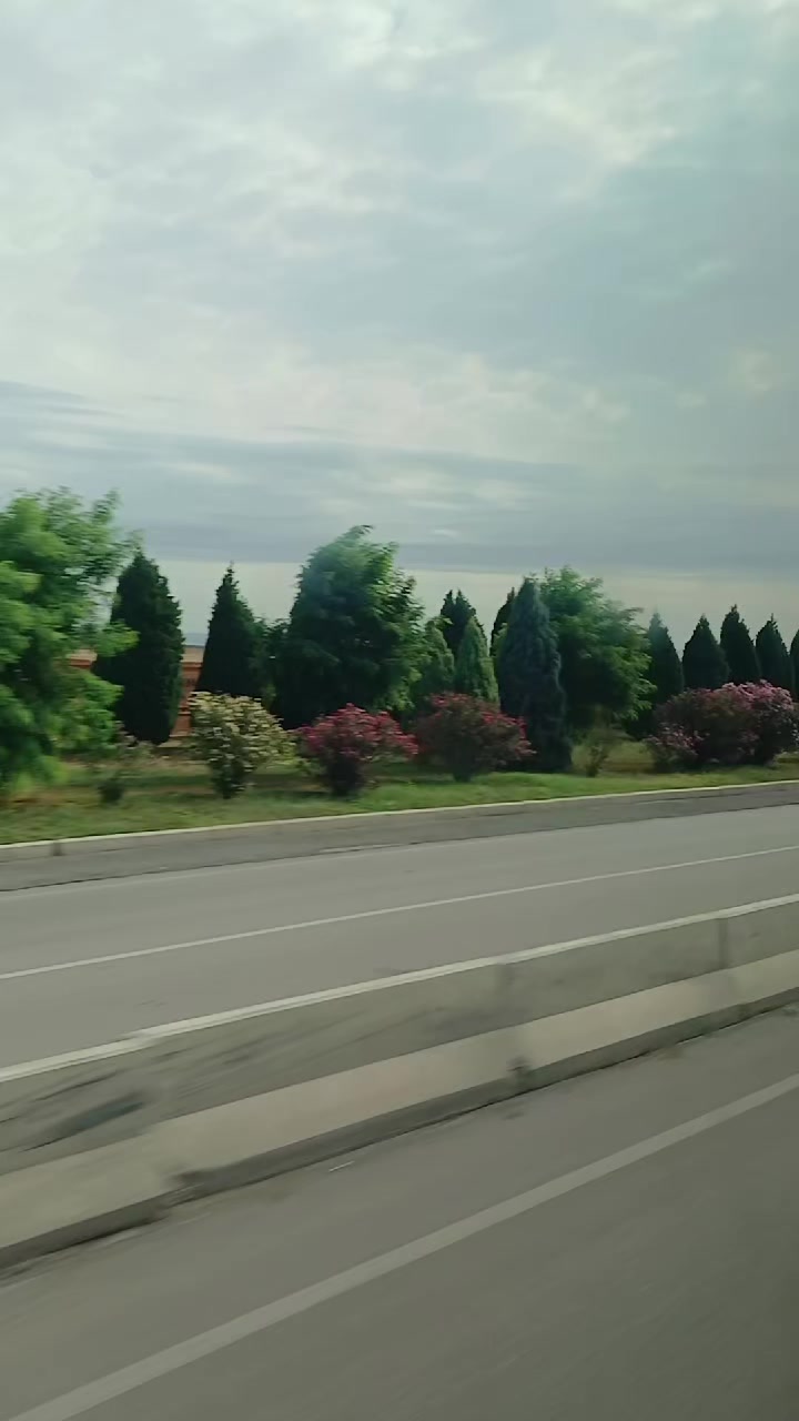 @G&uuml;l&uuml;_🙃