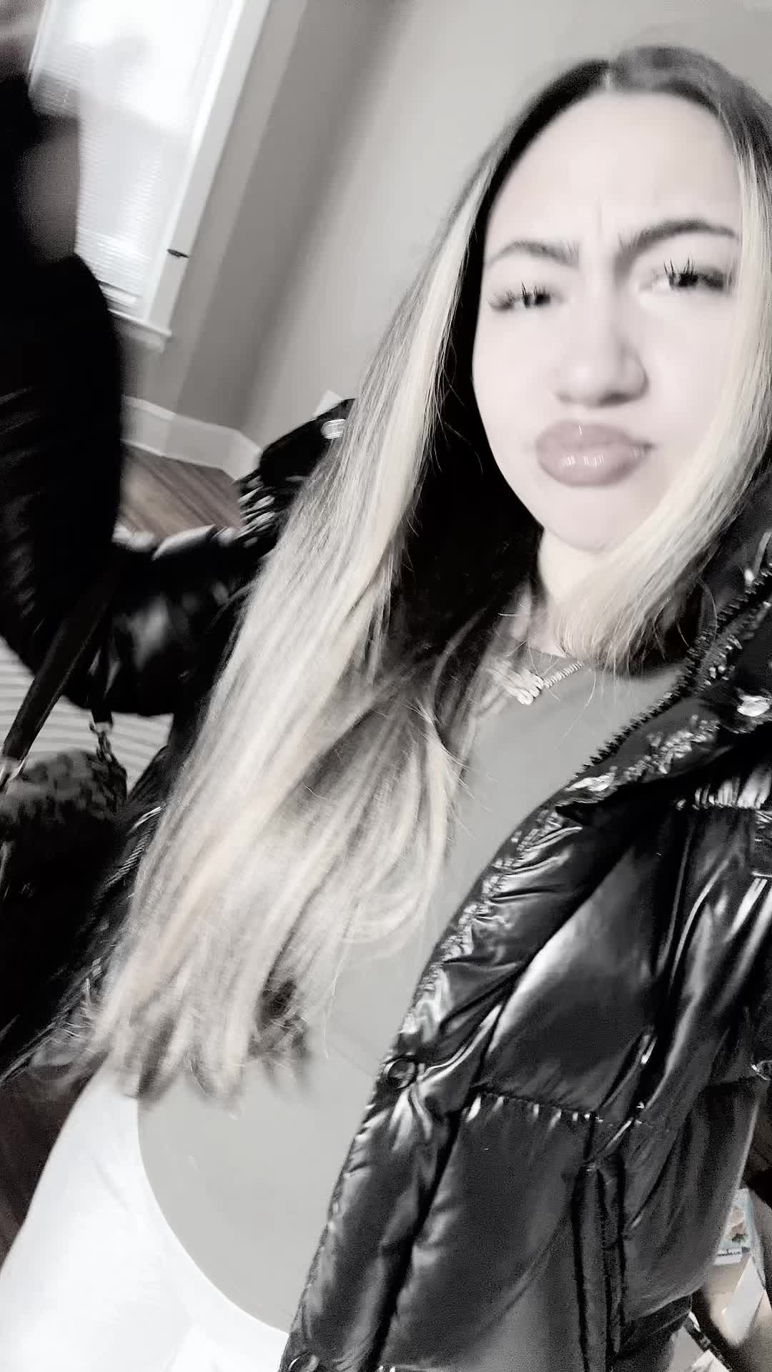 @Máddie<3