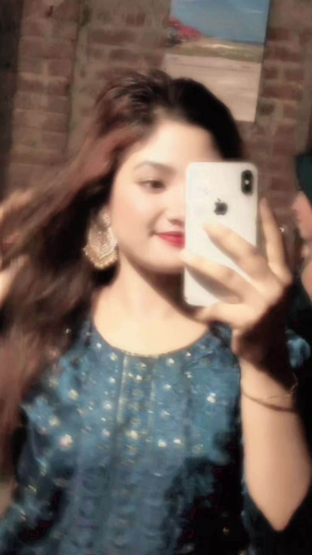 @MA HI_🌚💋