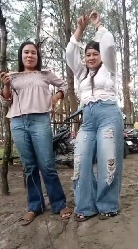 @ZilviaNamira505