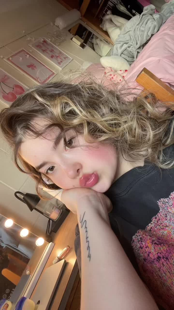 @leyla💕💖💞💝💗