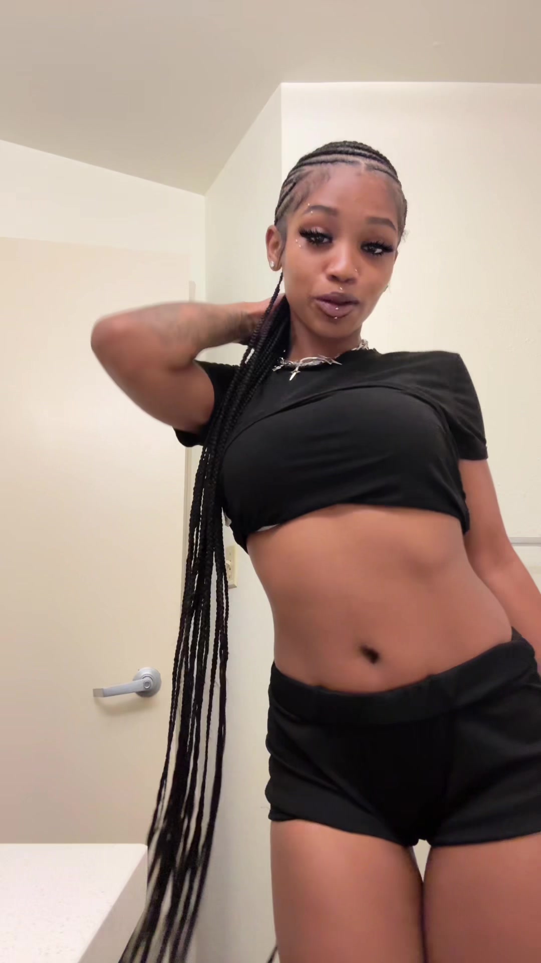 @Mi&rsquo;Yana Capri