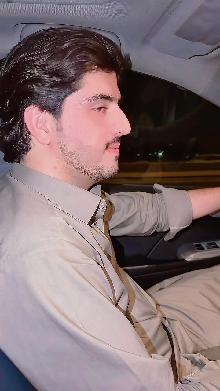 @Muzammil Riaz khattak(MRK)