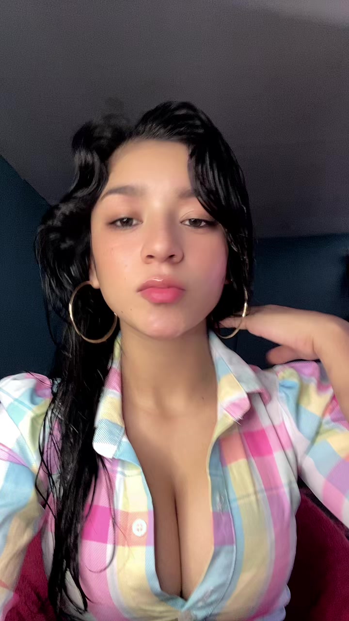 @Andrea💜