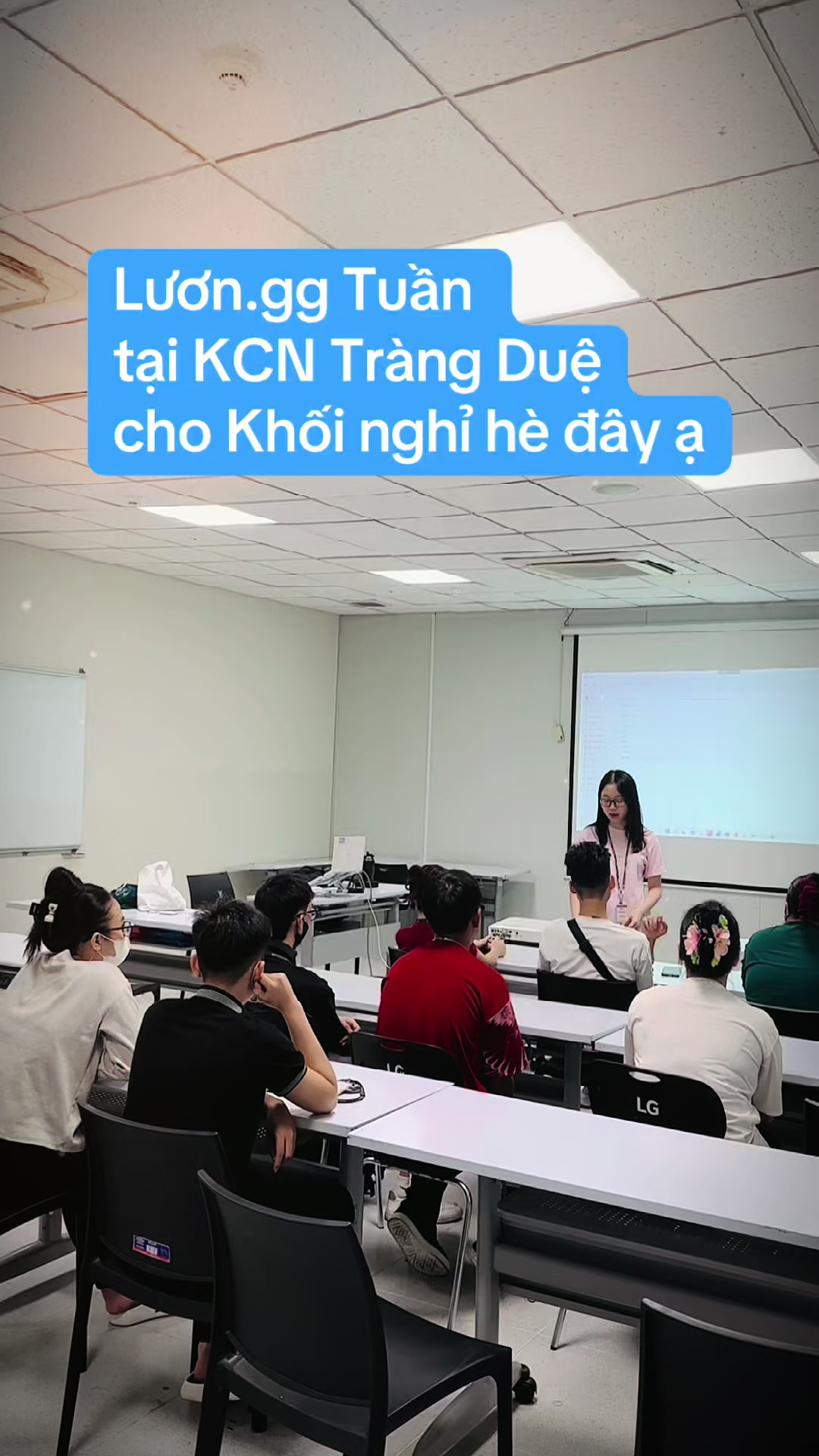 @Phạm Nga Tuyển Dụng