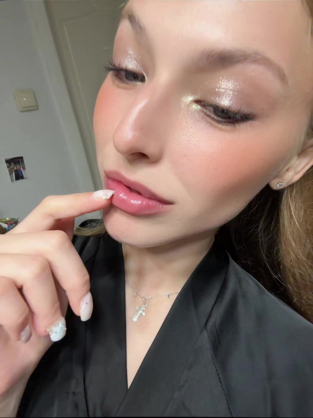 @Яна