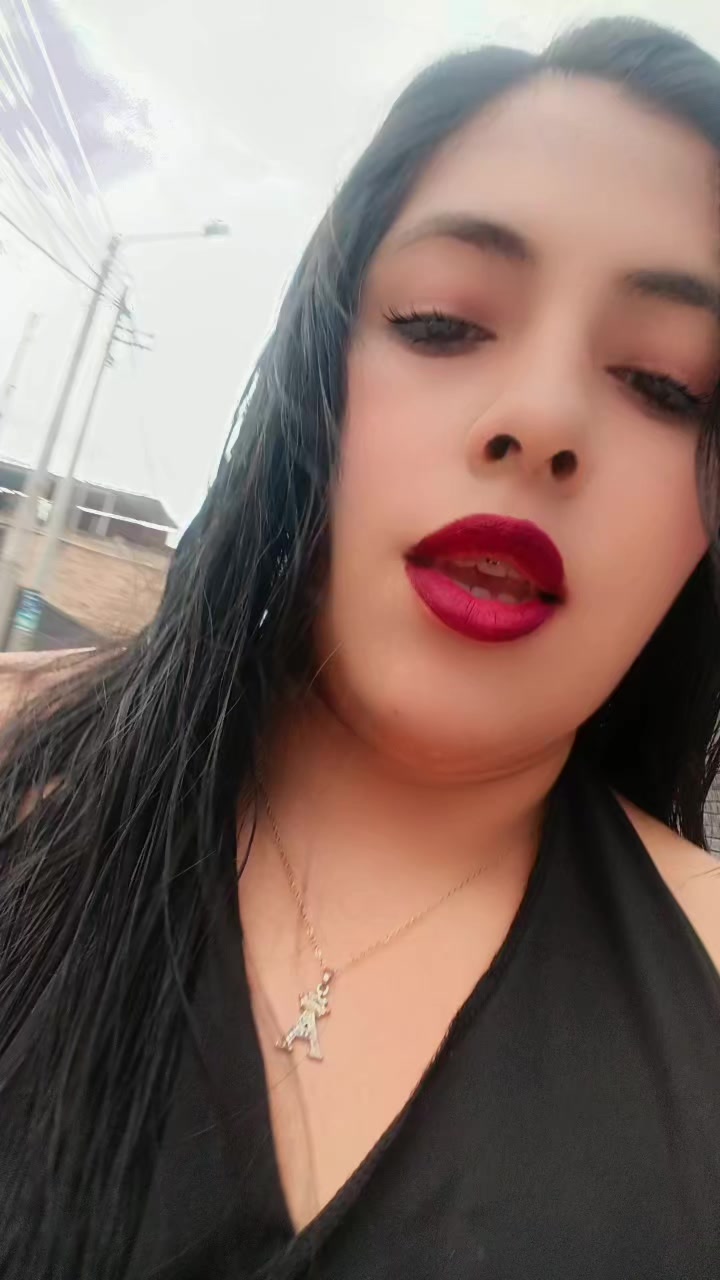 @Angie Llanos
