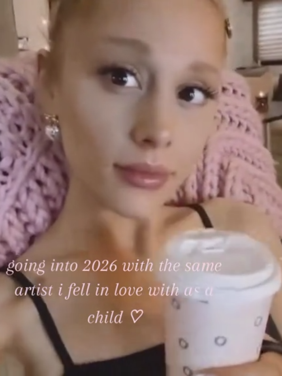 @𝒩
