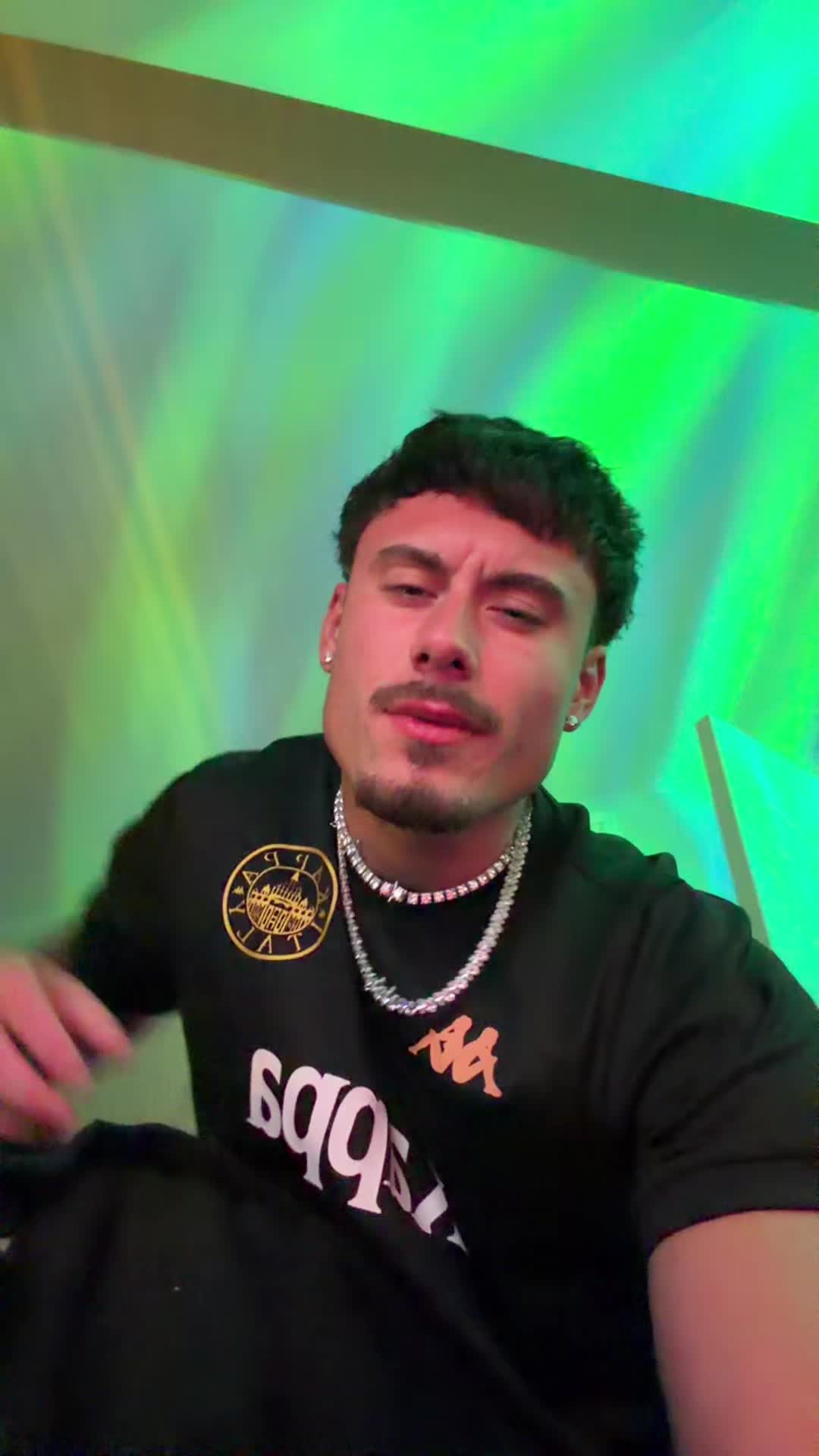 @ZAY ๐๐