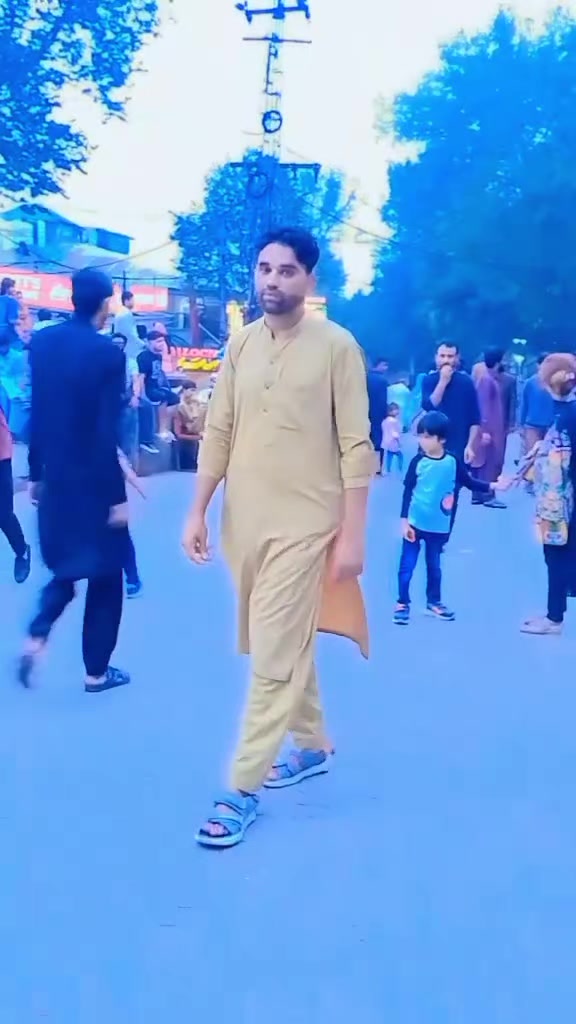@🥰_Silent__Boy_😍✌️