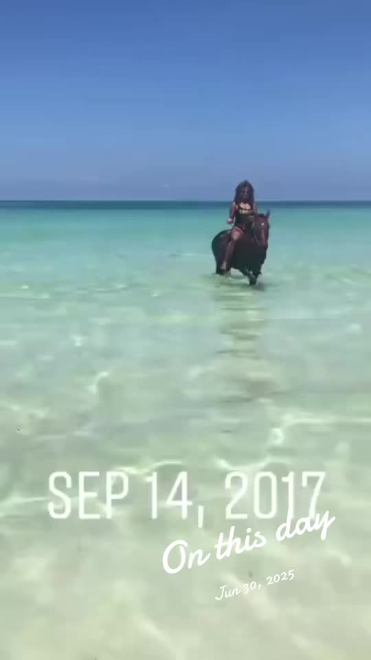 @mrsqueenzz2