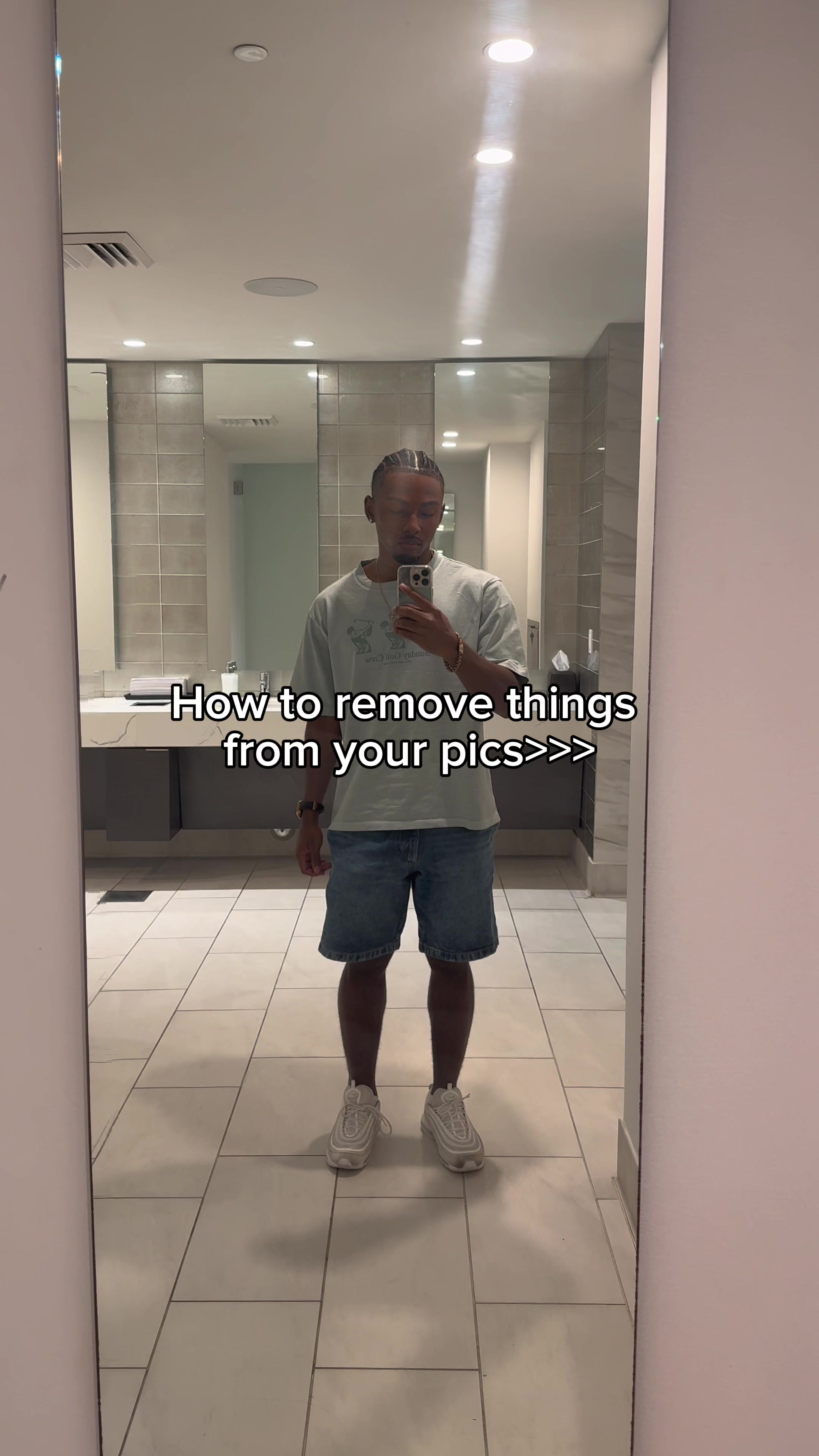 @Gyasi 🕴🏾