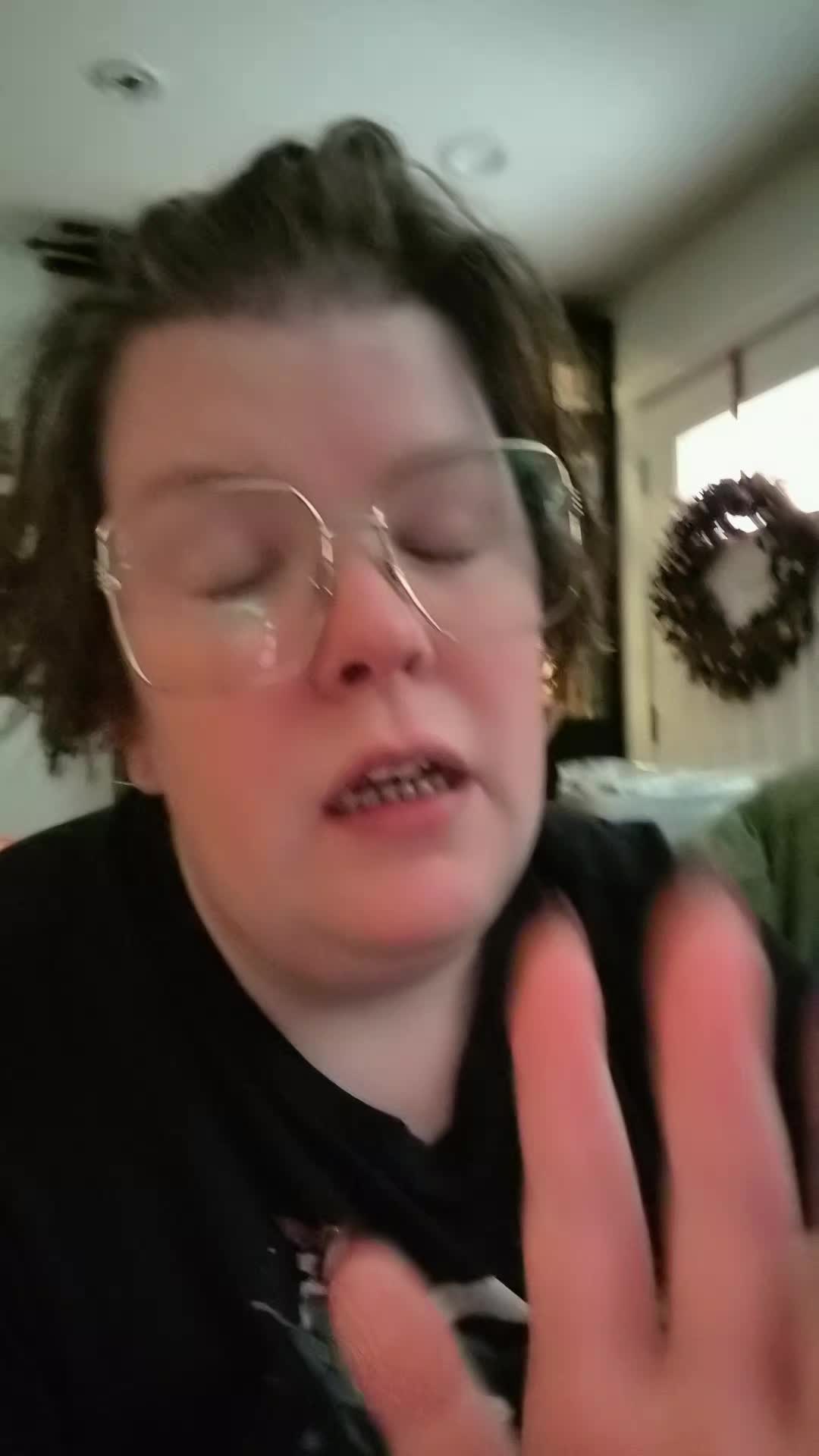 @Nealashitposts