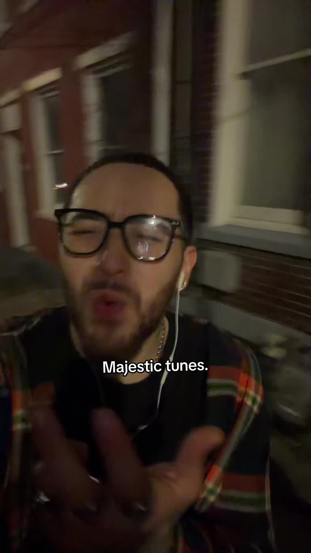 @Fezz